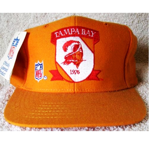 NFL Tampa Bay Buccaneers Vintage Snapback Football Cap - Universalgrösse: passend bis 60,5 cm Kopfumfang